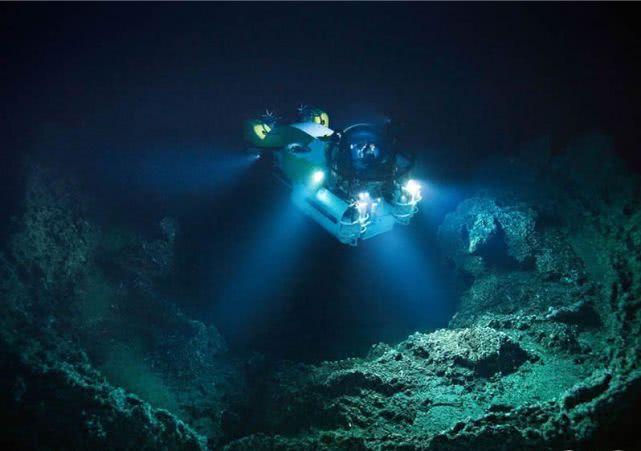 人类能潜入多深的海底 人类能探测到海底多深