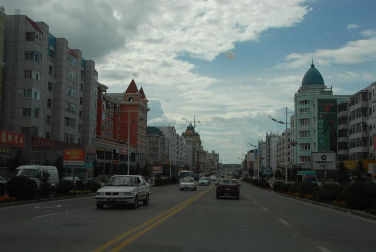 俄罗斯边境在黑龙江的边境城市有哪些 中俄最繁华的边境城市