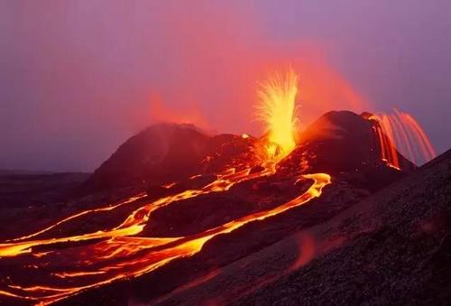 世界十大最危险的火山:第一危险让近100万人死亡 世界十大火山排名