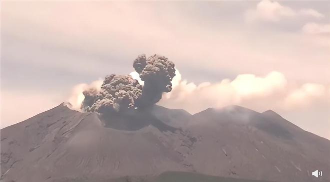 惊慌？沉睡300多年的富士山火山正在活动 中国沉睡的火山