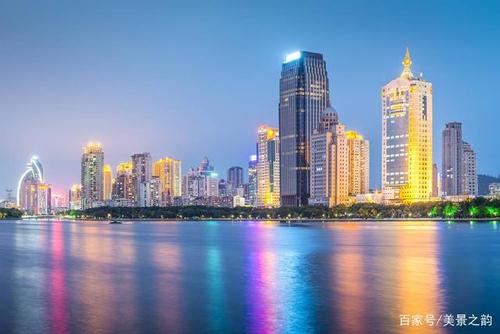 你觉得中国最美的10大城市是哪些城市 现在中国十大城市排名
