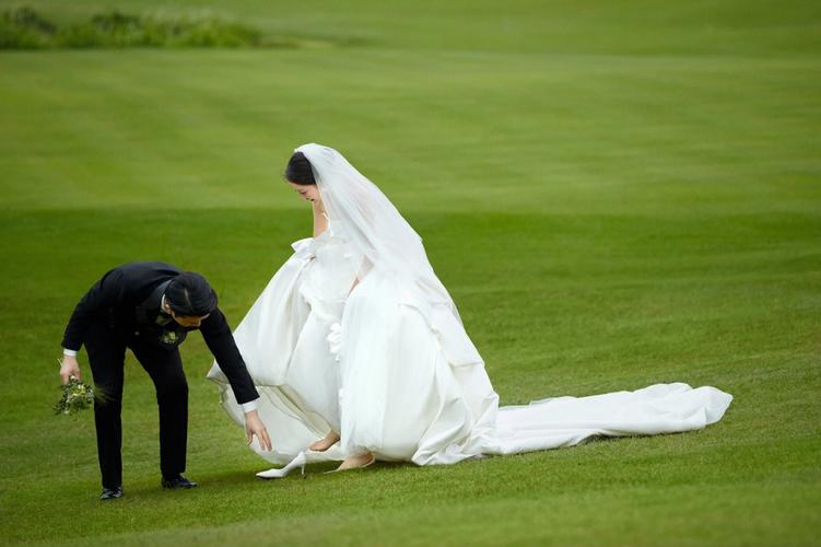 拉萨草坪婚纱摄影排行榜前十名 拉玛摄影