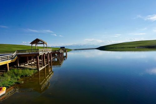 巴音郭楞人少景美的景点 巴音郭楞蒙古自治州旅游景点