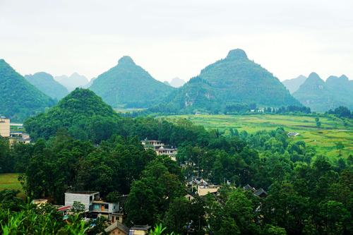 黔西南旅游景点有哪些 贵州双乳峰景区图片